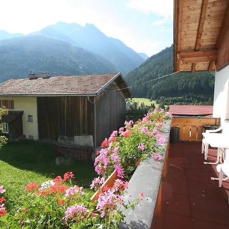 Apartment Rifflerblick Pettneu am Arlberg
